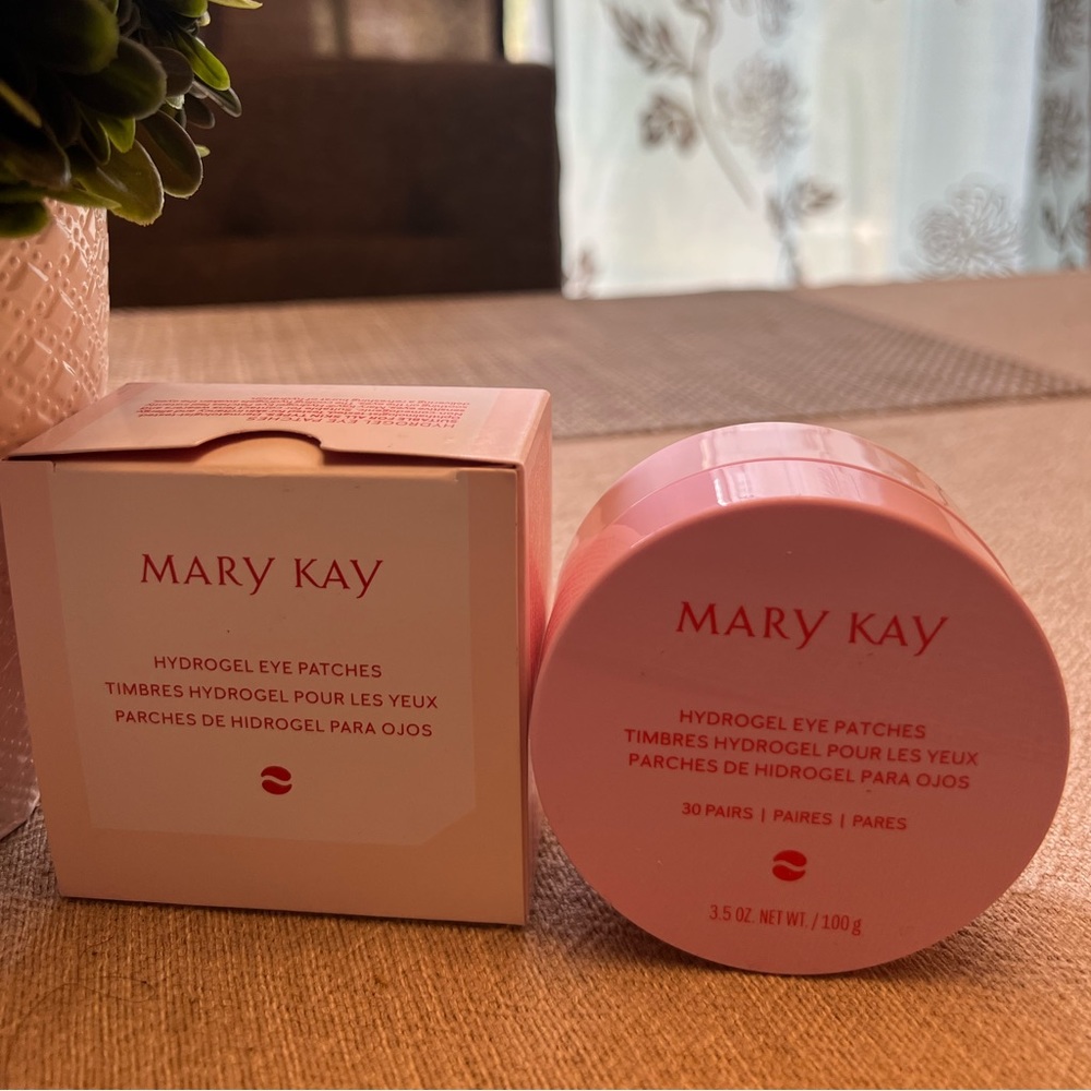 New Hydrogel Eye Patches